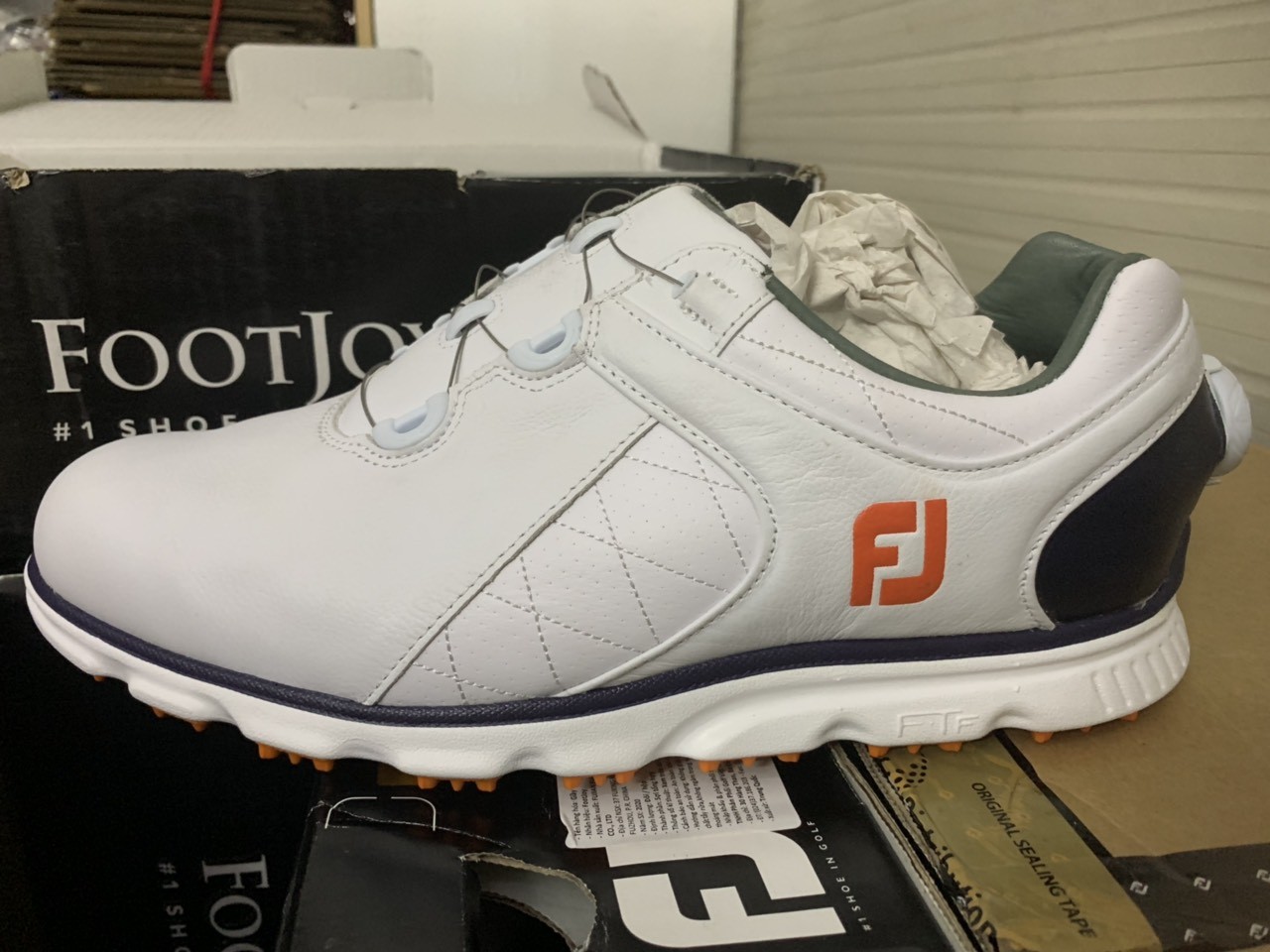 Giày golf nam Footjoy 53529XW085